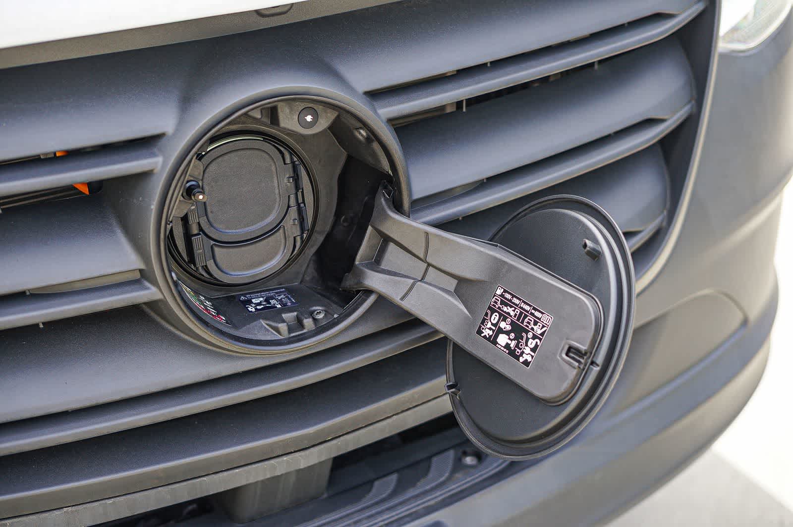 Thumbnail: 2024 Mercedes-Benz eSprinter - 13