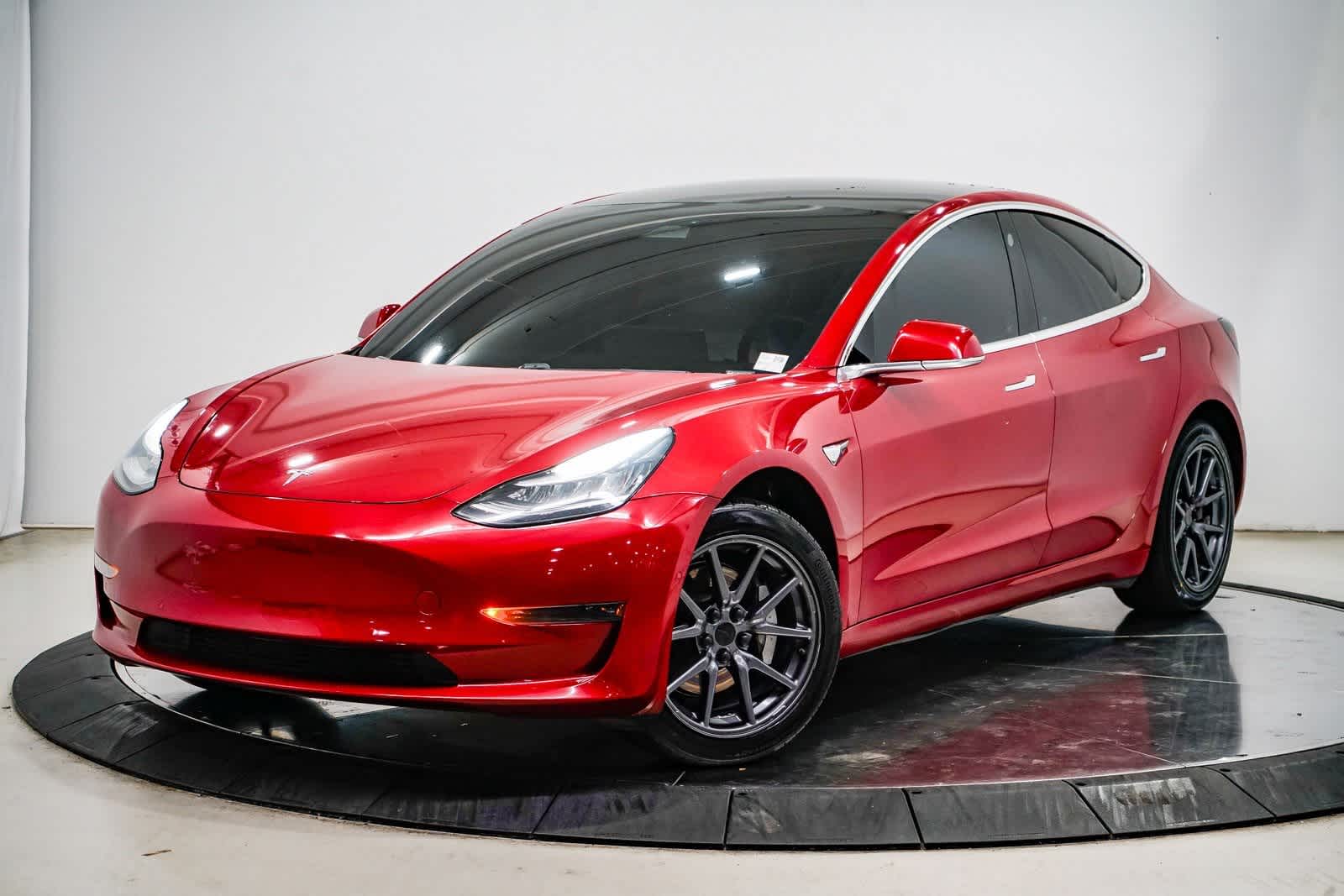 2019 Tesla Model 3 Standard Range -
                  Van Nuys, CA