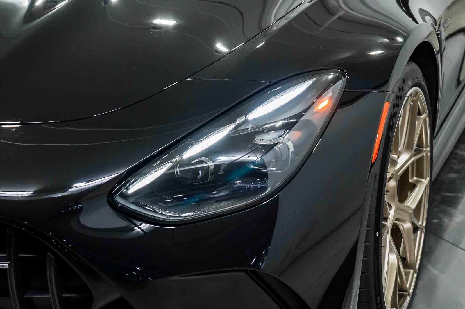 Thumbnail: 2025 Mercedes-Benz AMG GT - 7