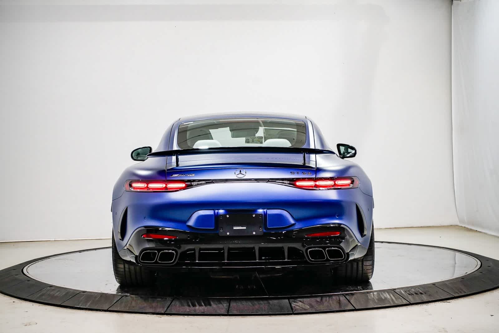 Thumbnail: 2025 Mercedes-Benz AMG GT - 3