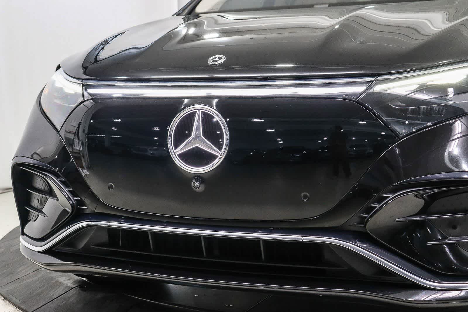 Thumbnail: 2023 Mercedes-Benz EQS - 7