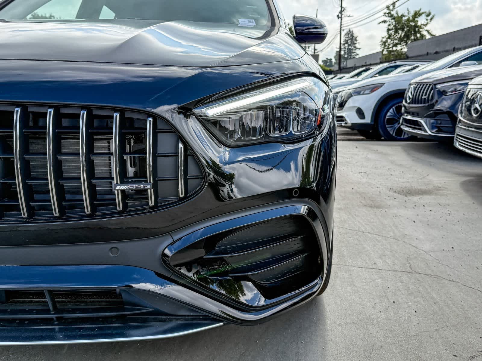 Thumbnail: 2025 Mercedes-Benz GLA - 10