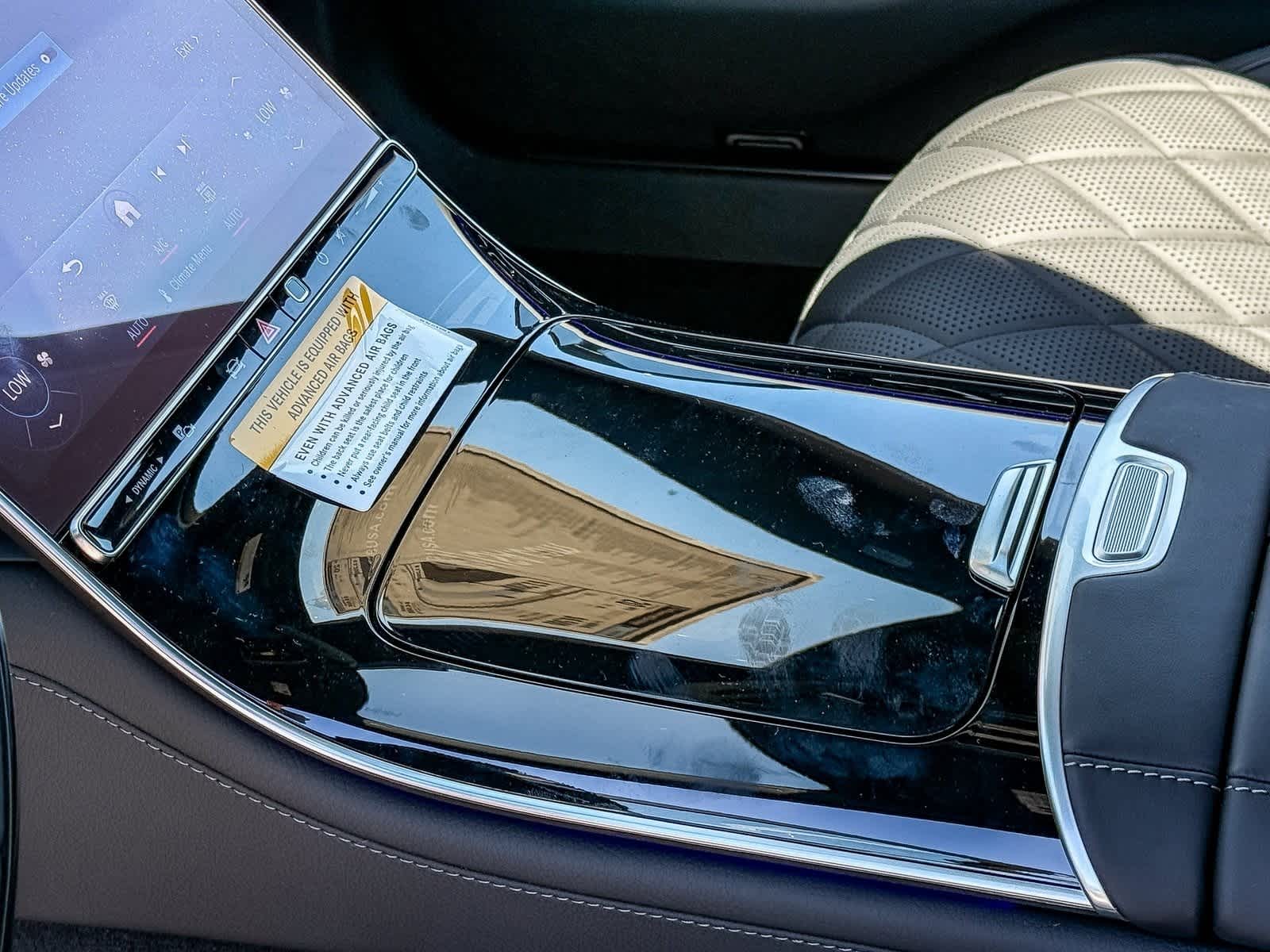 Thumbnail: 2025 Mercedes-Benz S-Class - 21