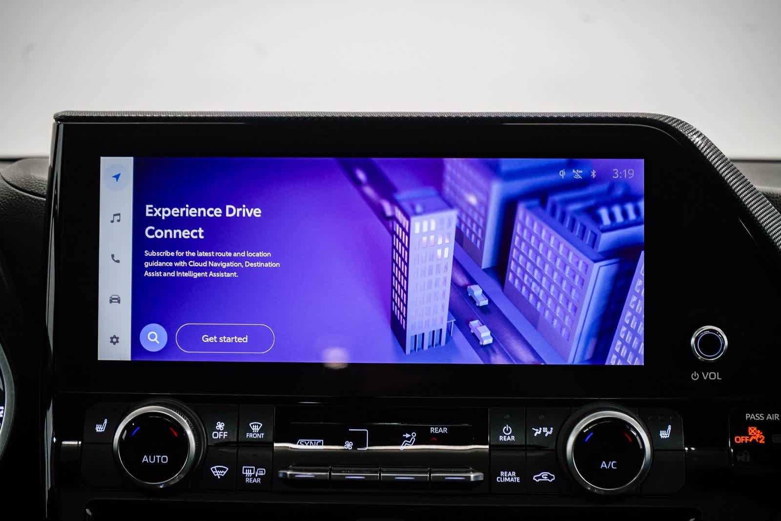 Thumbnail: 2023 Toyota Highlander - 15