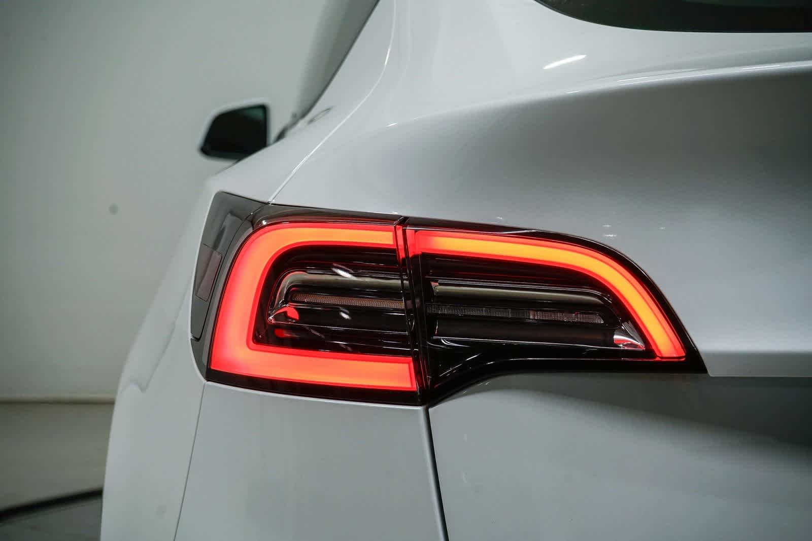 Thumbnail: 2021 Tesla Model Y - 9