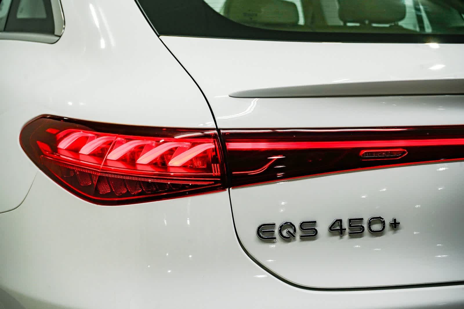 Thumbnail: 2023 Mercedes-Benz EQS - 9