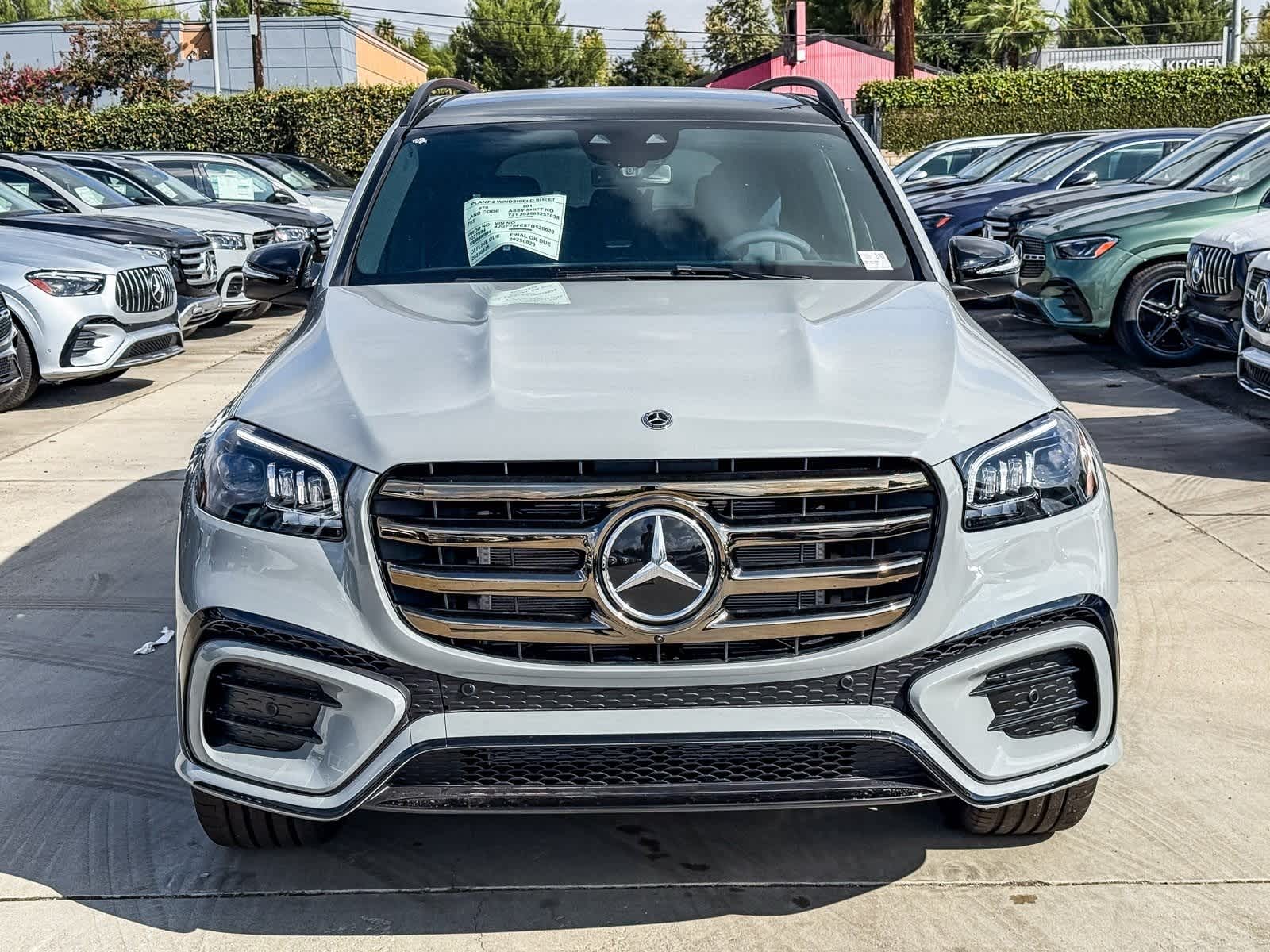 Thumbnail: 2026 Mercedes-Benz GLS - 2