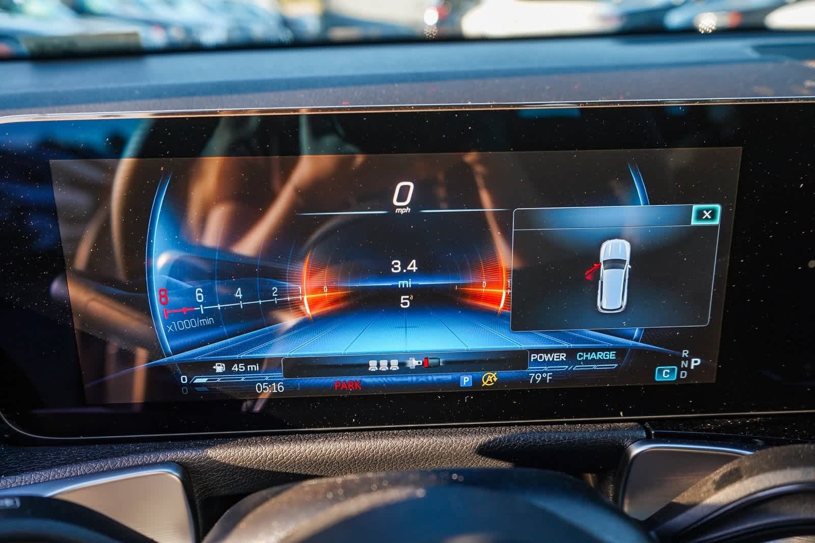 Thumbnail: 2025 Mercedes-Benz GLB - 27