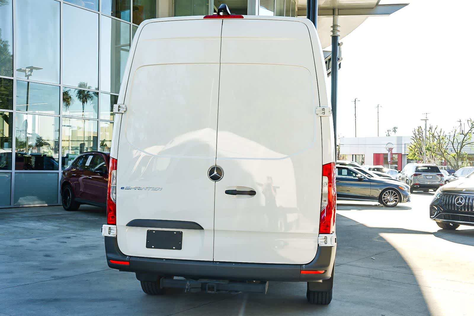 Thumbnail: 2024 Mercedes-Benz eSprinter - 5