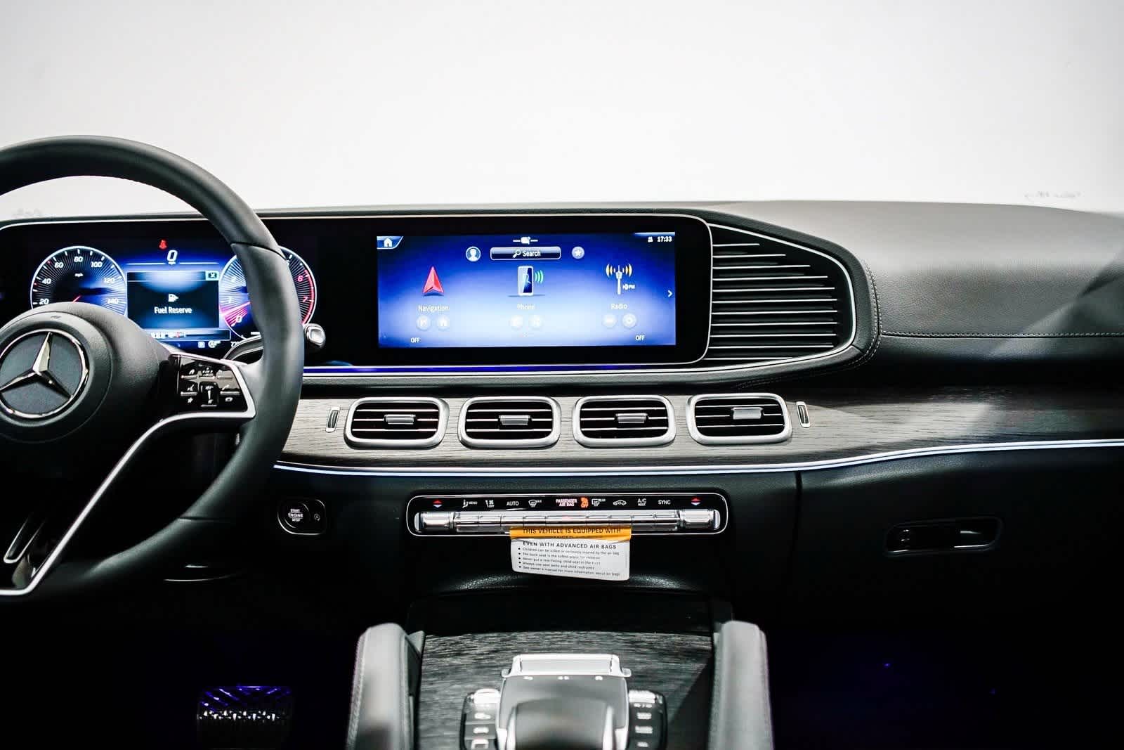 Thumbnail: 2026 Mercedes-Benz GLE - 14