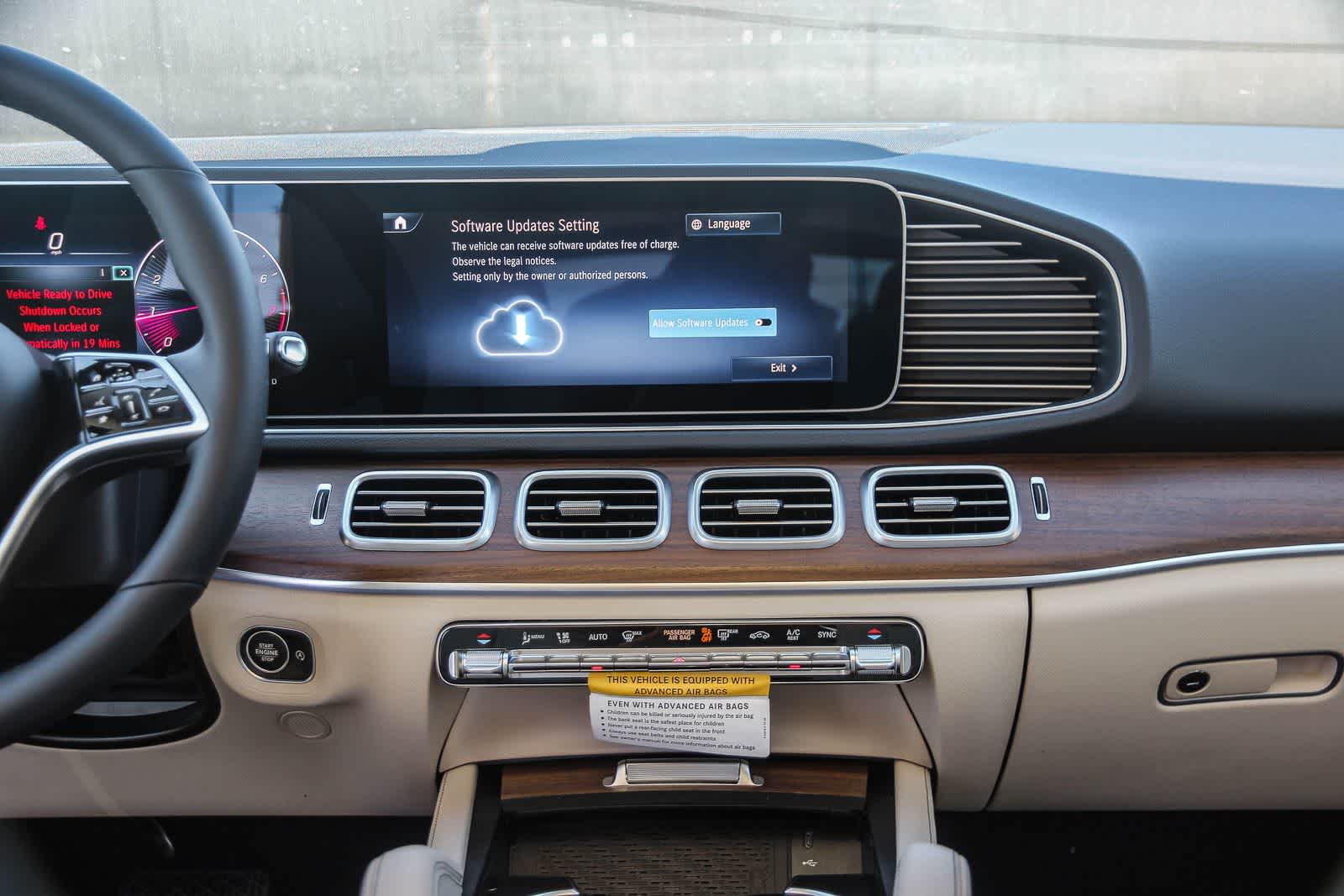 Thumbnail: 2026 Mercedes-Benz GLE - 13