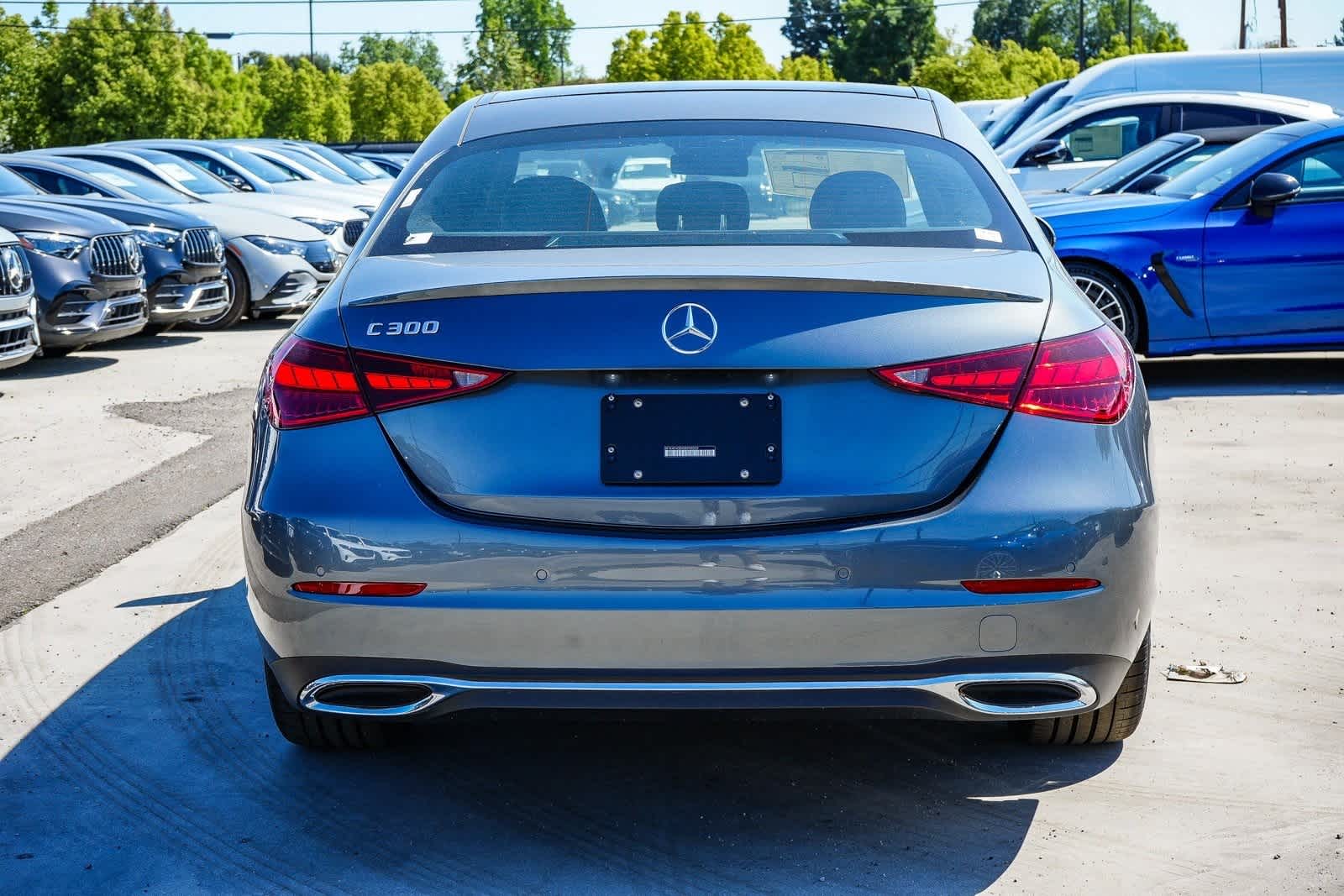 Thumbnail: 2025 Mercedes-Benz C-Class - 3