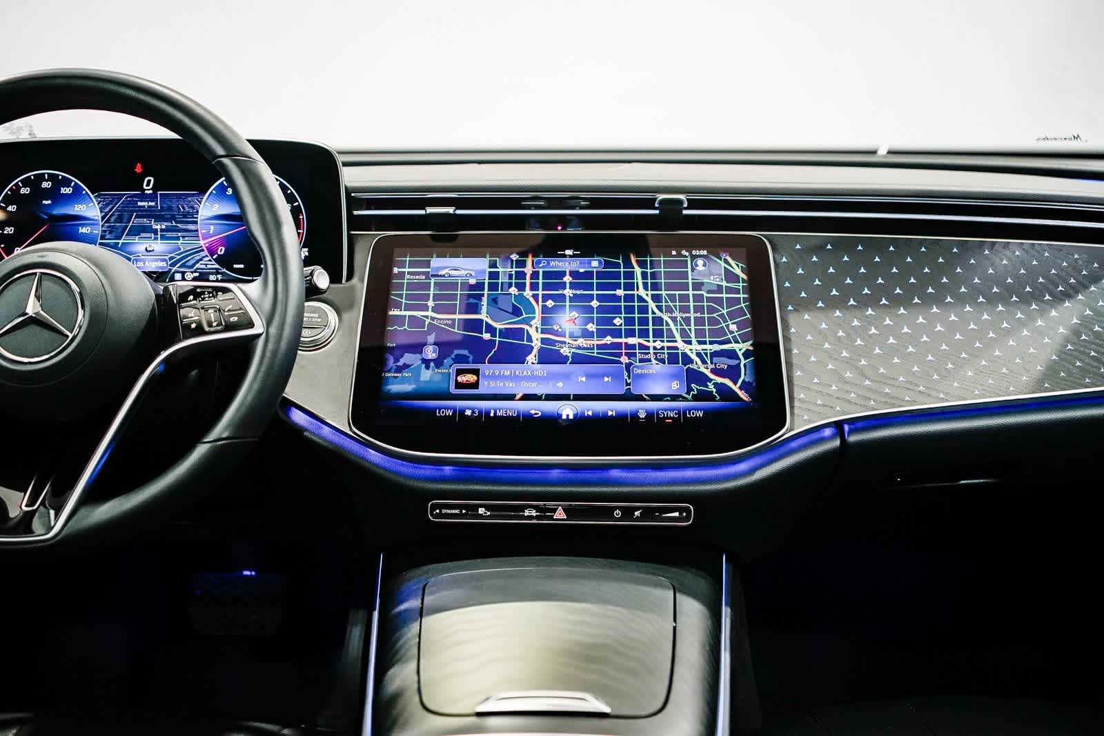 Thumbnail: 2025 Mercedes-Benz E-Class - 13