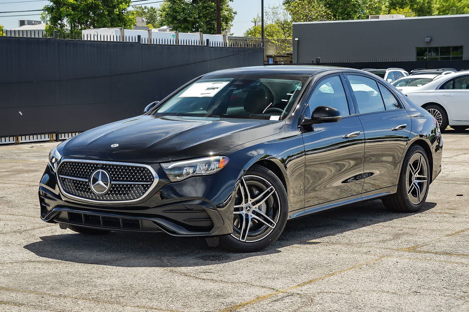 Thumbnail: 2026 Mercedes-Benz E-Class - 1