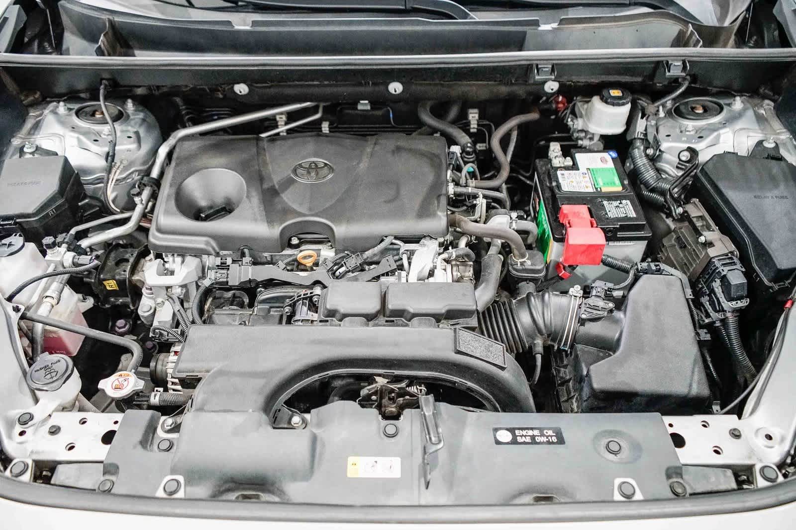 Thumbnail: 2019 Toyota RAV4 - 28