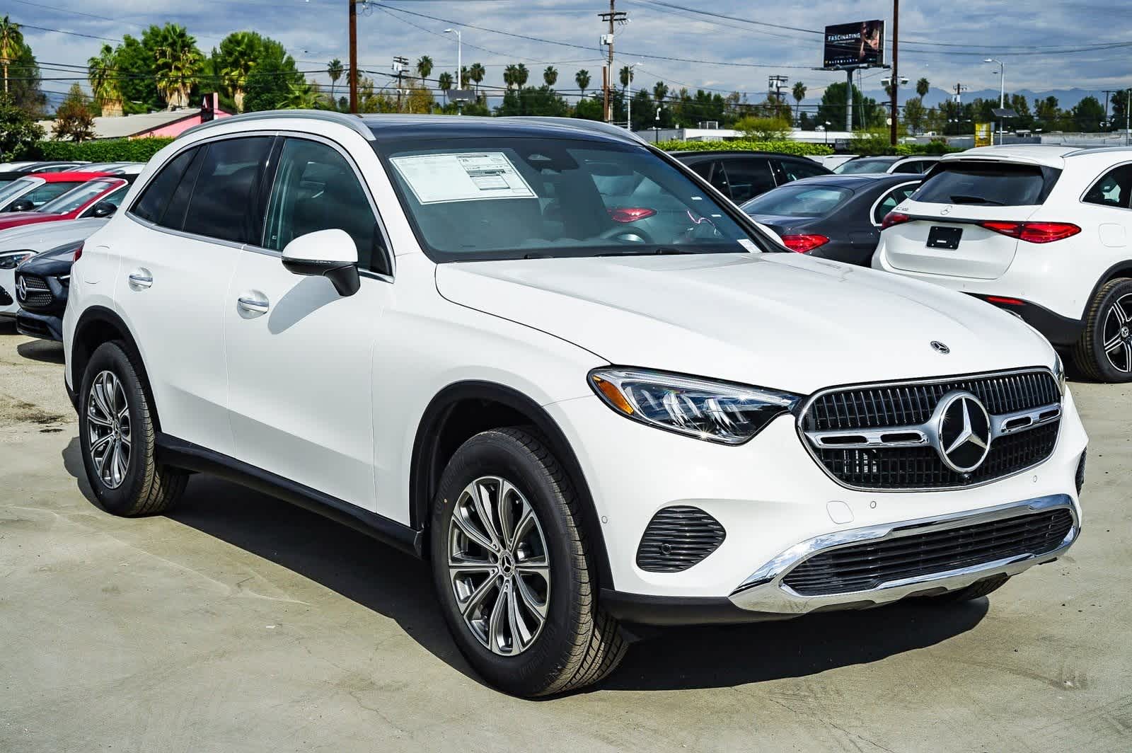 Thumbnail: 2026 Mercedes-Benz GLC - 5