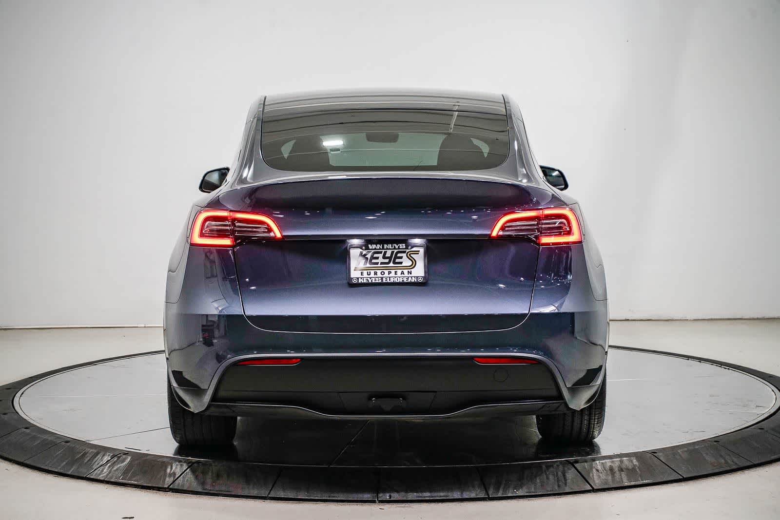 Thumbnail: 2023 Tesla Model Y - 3