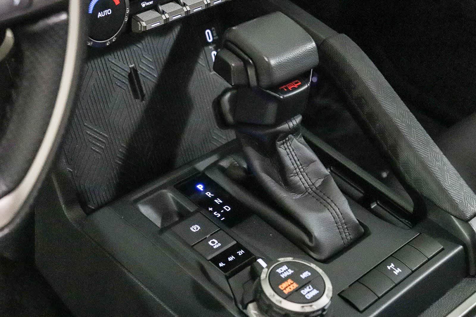 Thumbnail: 2024 Toyota Tacoma - 17