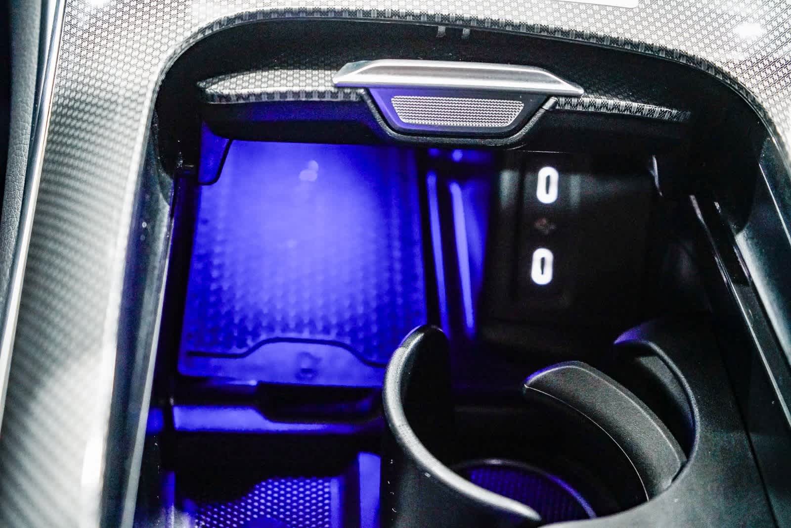 Thumbnail: 2025 Mercedes-Benz GLC - 22