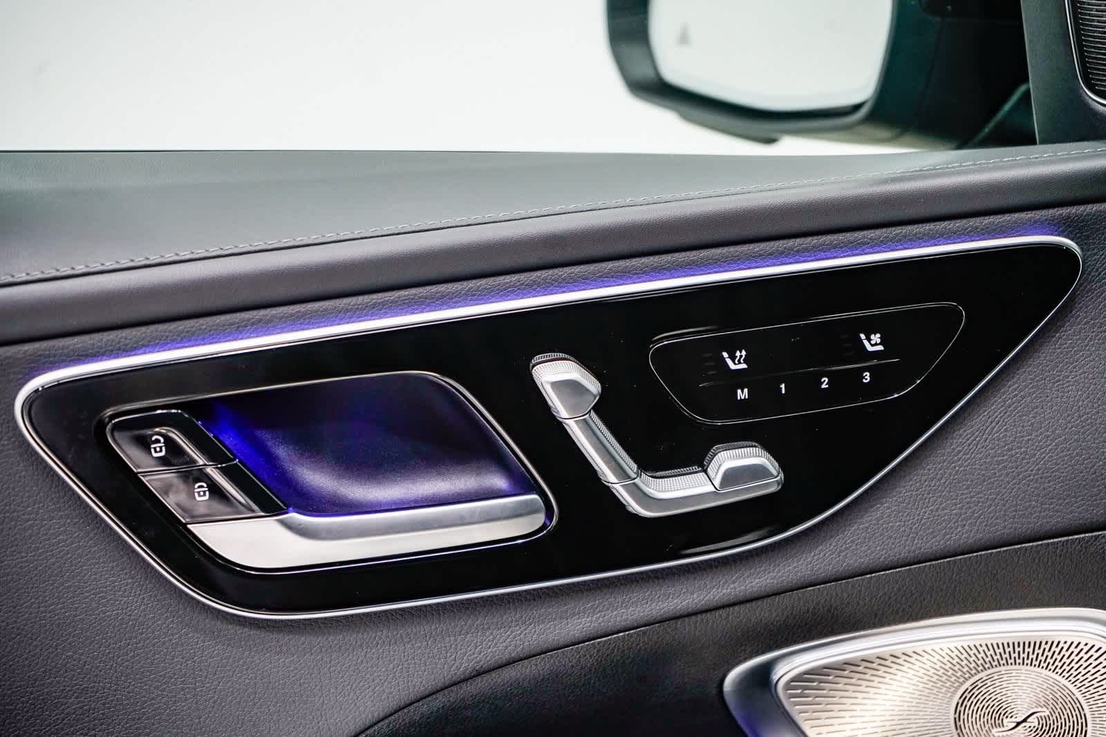 Thumbnail: 2025 Mercedes-Benz C-Class - 20