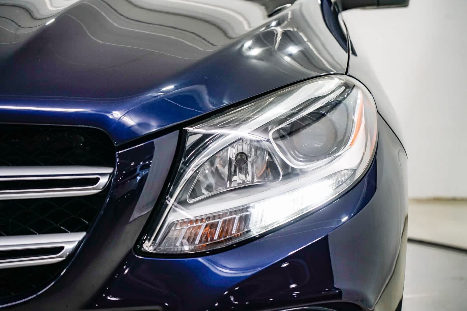 Thumbnail: 2017 Mercedes-Benz GLE - 7