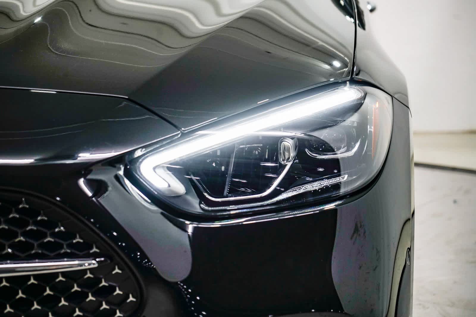 Thumbnail: 2025 Mercedes-Benz C-Class - 7