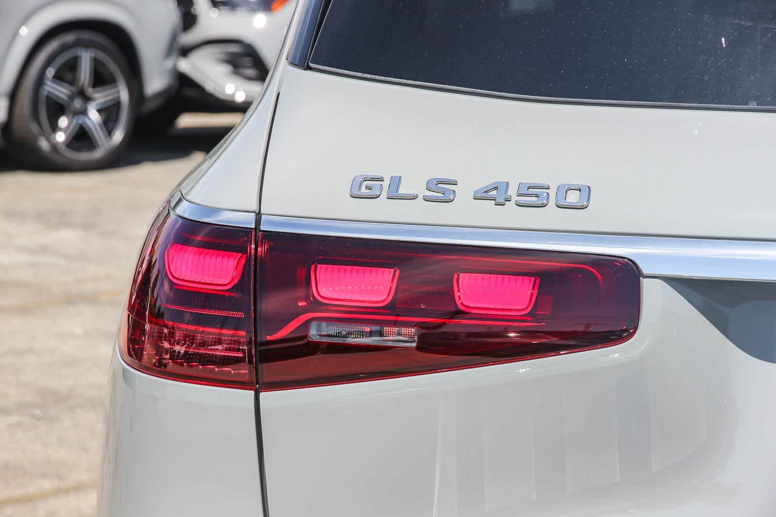 Thumbnail: 2026 Mercedes-Benz GLS - 7