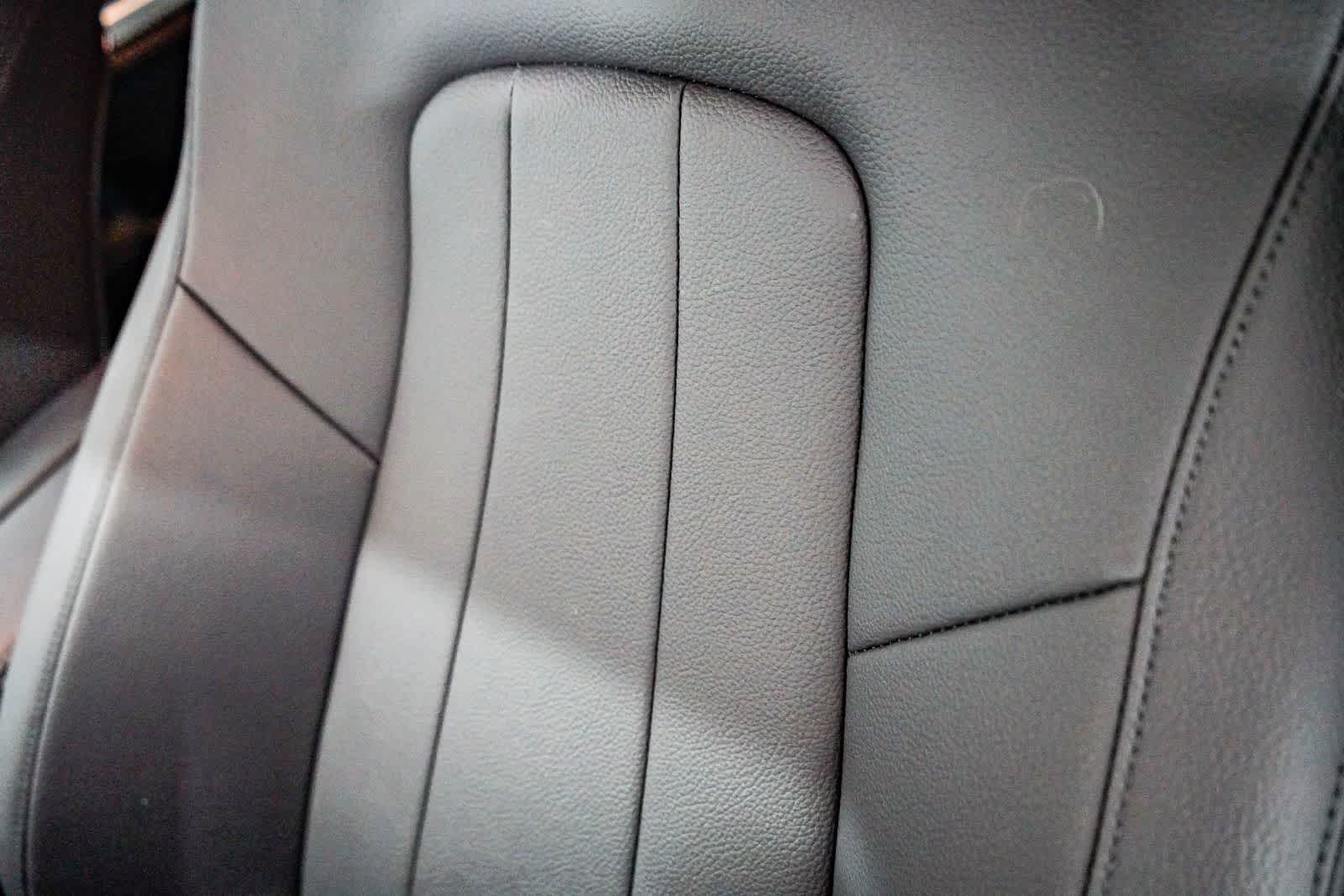 Thumbnail: 2026 Mercedes-Benz GLB - 26