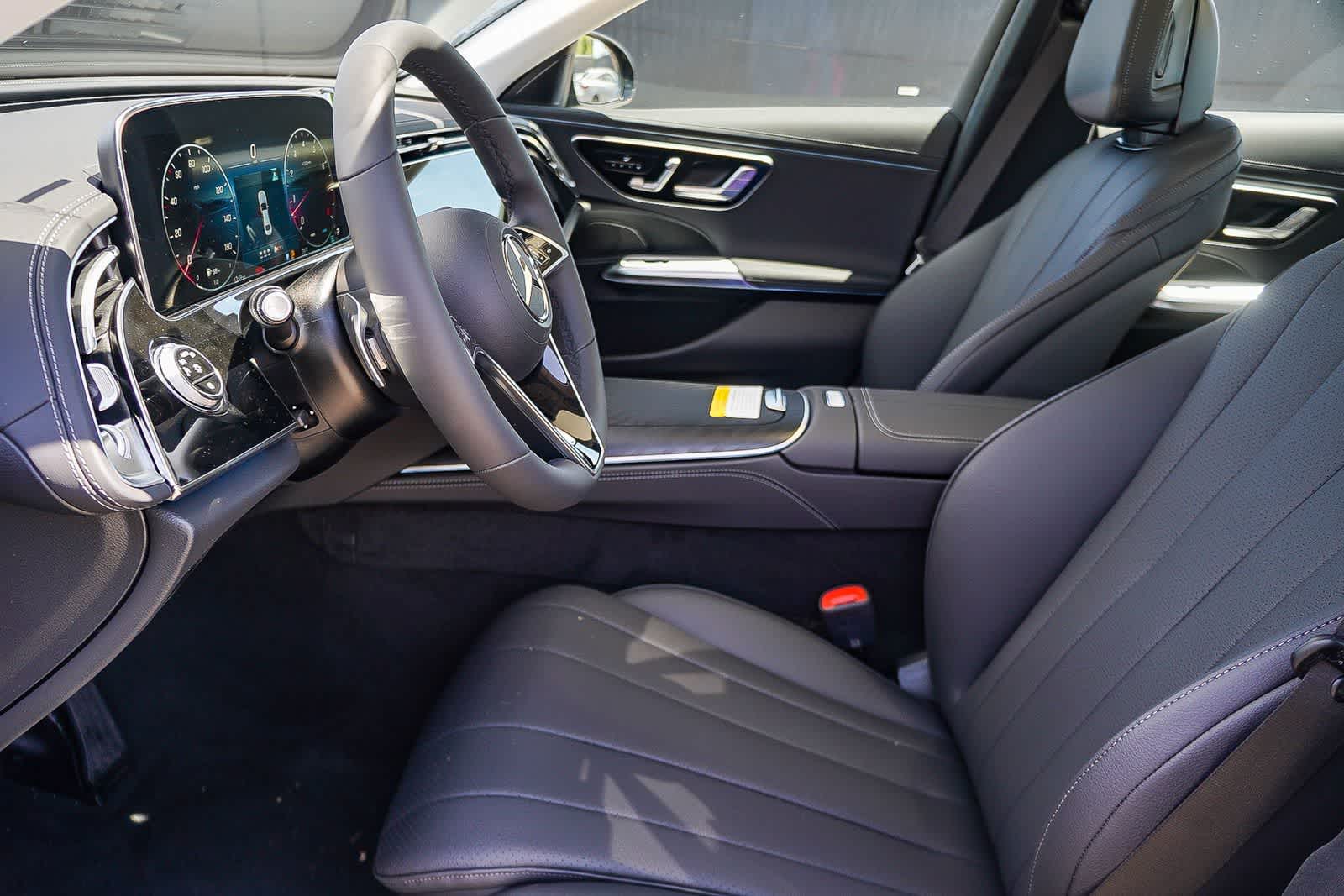 Thumbnail: 2026 Mercedes-Benz E-Class - 20