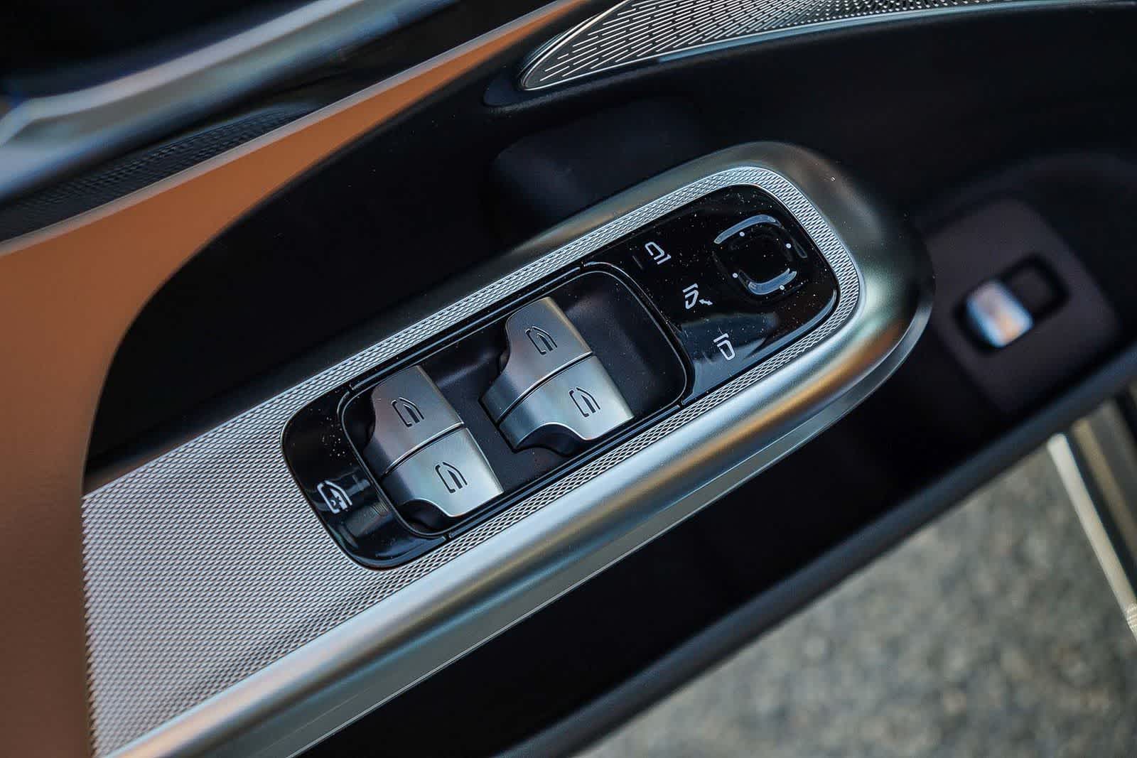Thumbnail: 2026 Mercedes-Benz E-Class - 24