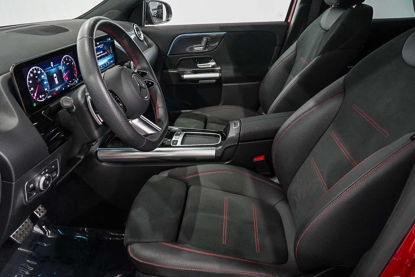 Thumbnail: 2025 Mercedes-Benz GLA - 19