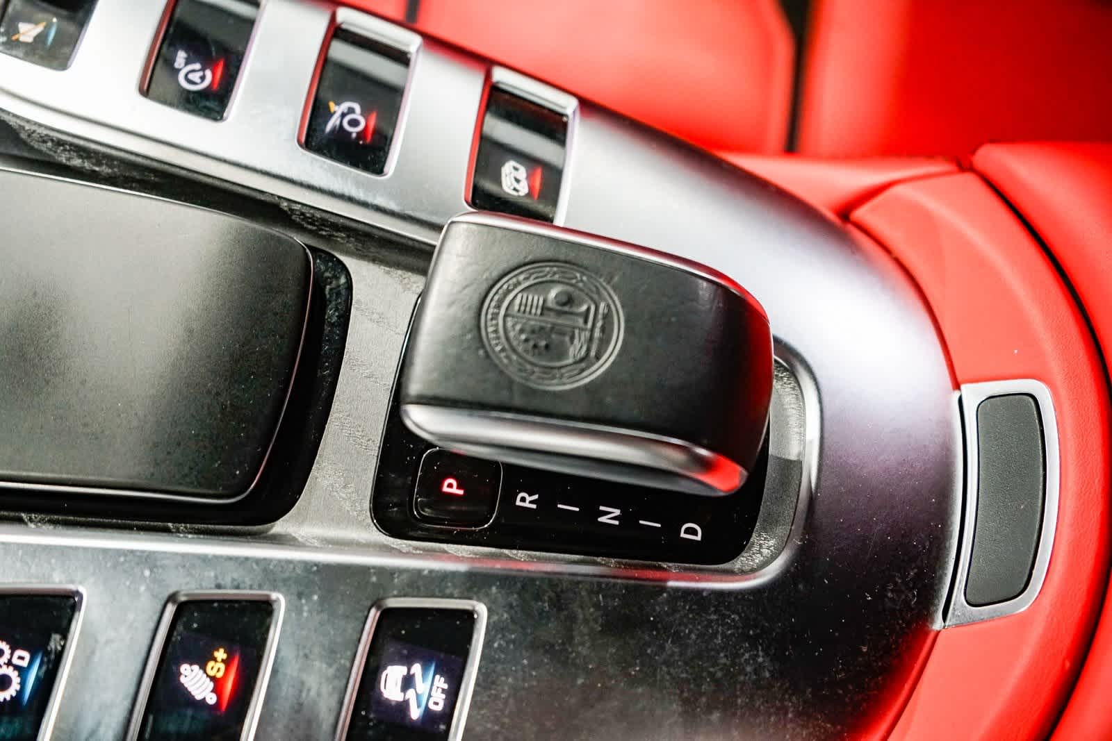 Thumbnail: 2022 Mercedes-Benz AMG GT - 21