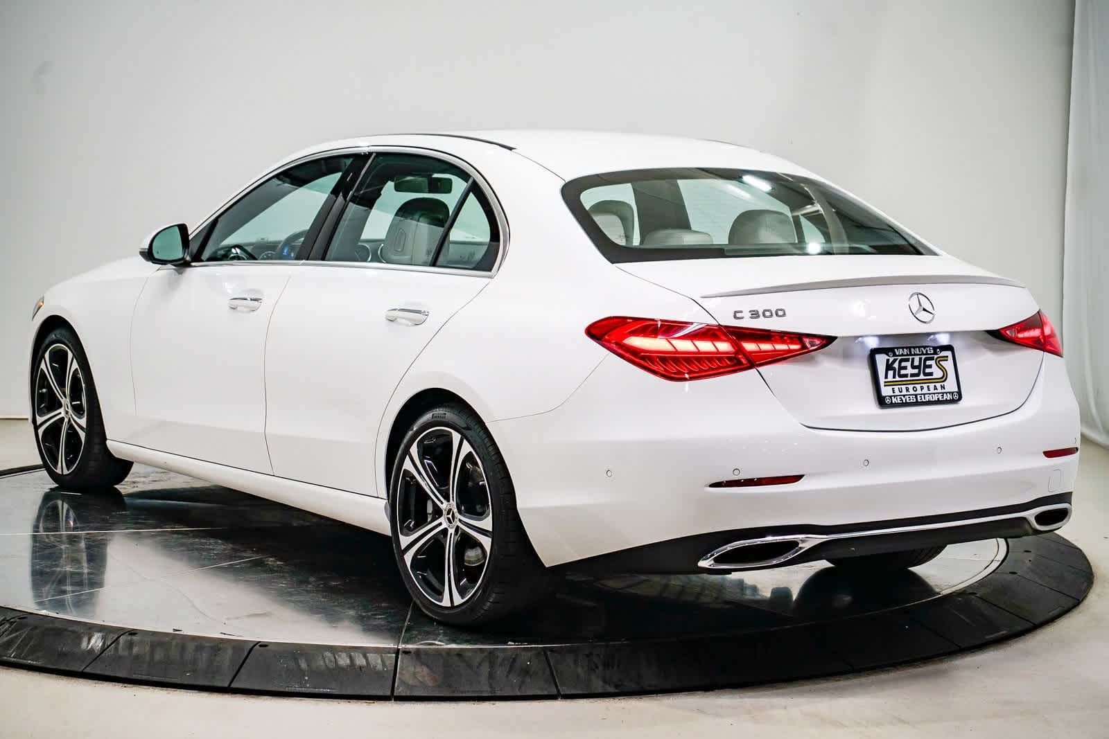 Thumbnail: 2024 Mercedes-Benz C-Class - 2