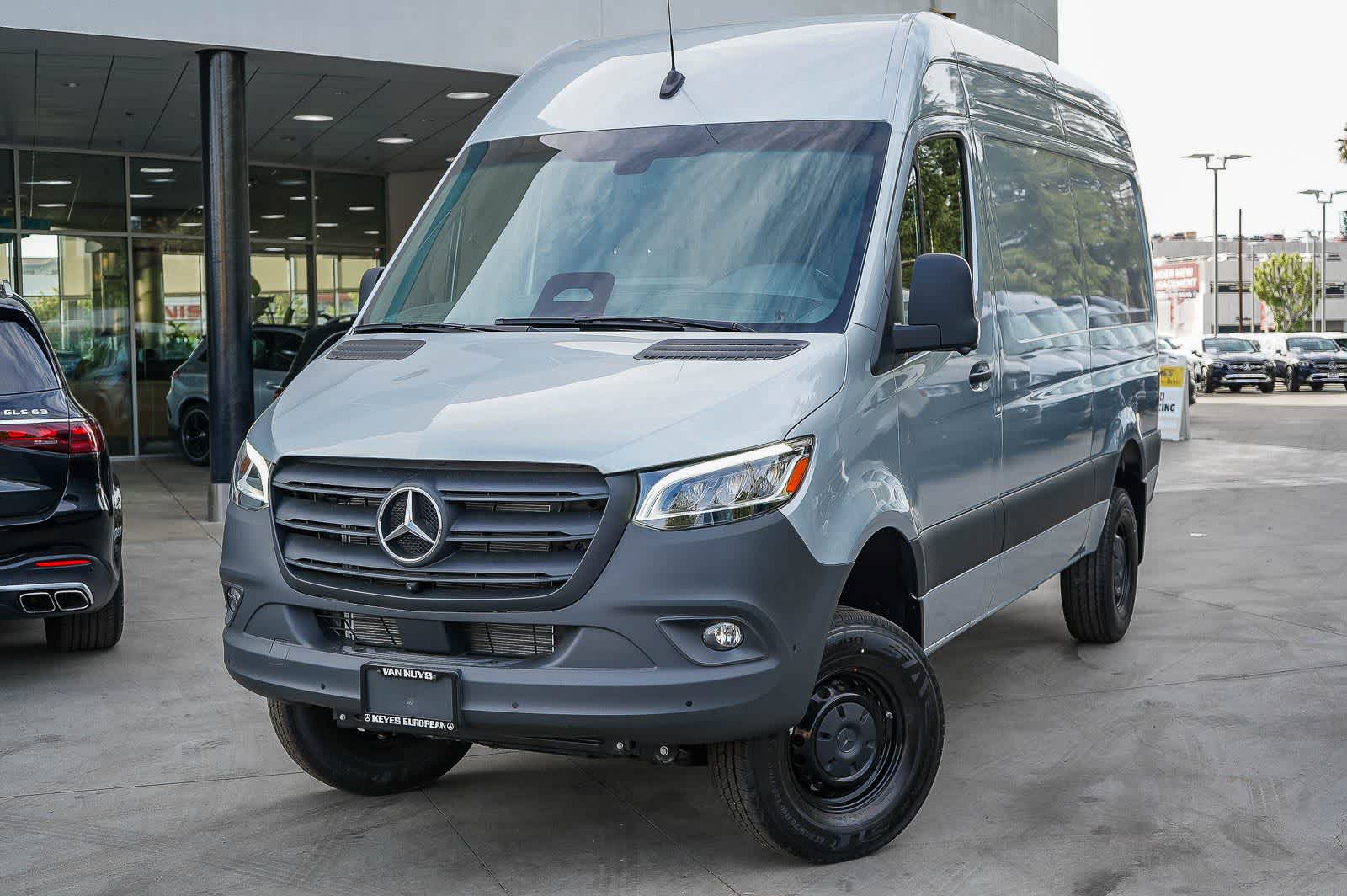 Thumbnail: 2026 Mercedes-Benz Sprinter - 1