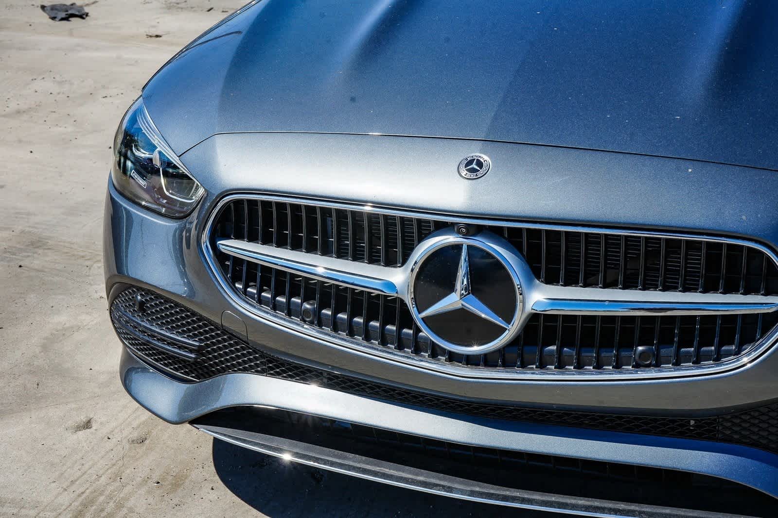 Thumbnail: 2025 Mercedes-Benz C-Class - 9