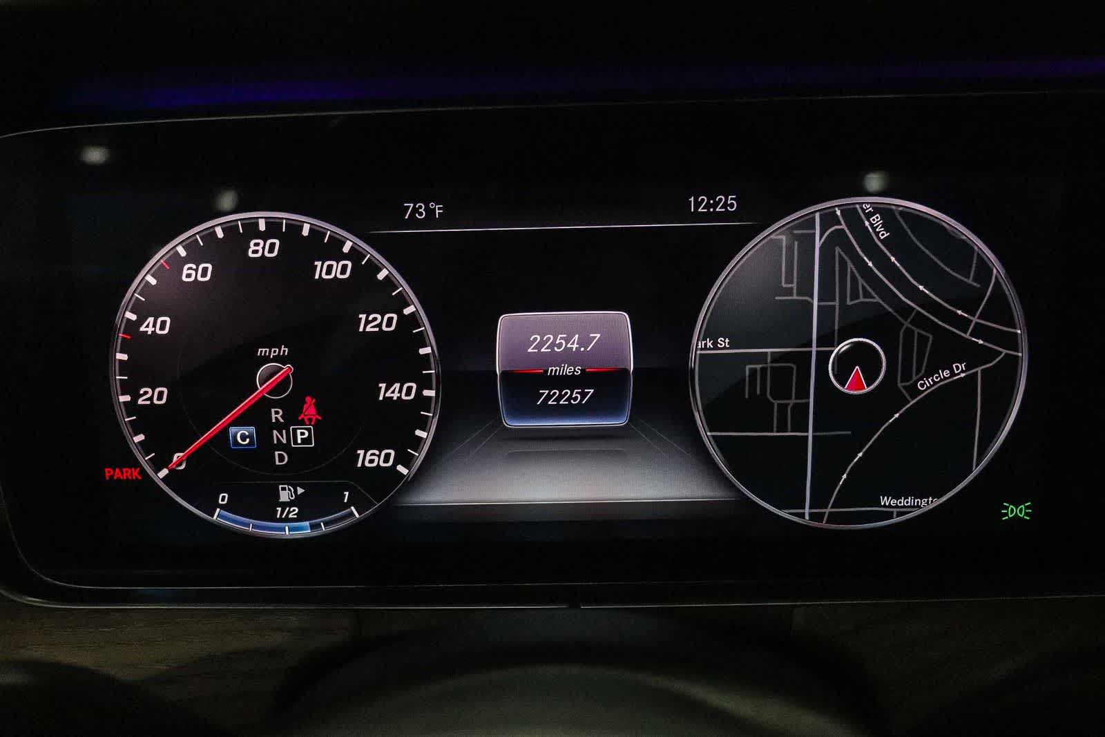 Thumbnail: 2020 Mercedes-Benz E-Class - 25