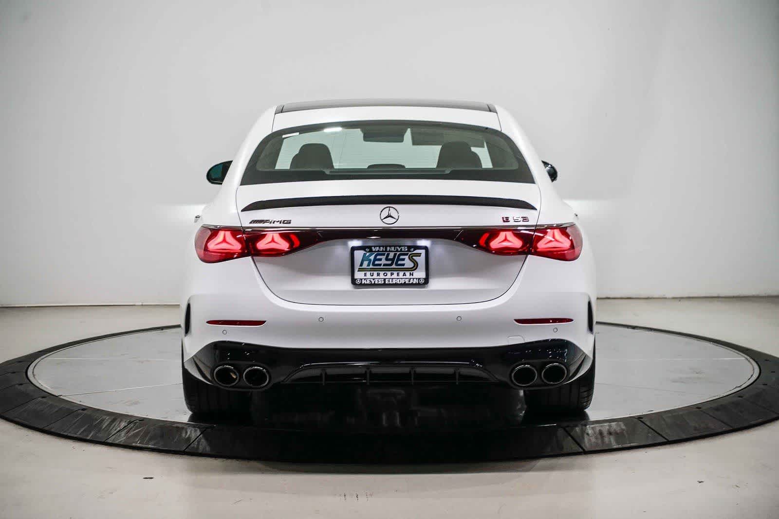 Thumbnail: 2026 Mercedes-Benz E-Class - 3