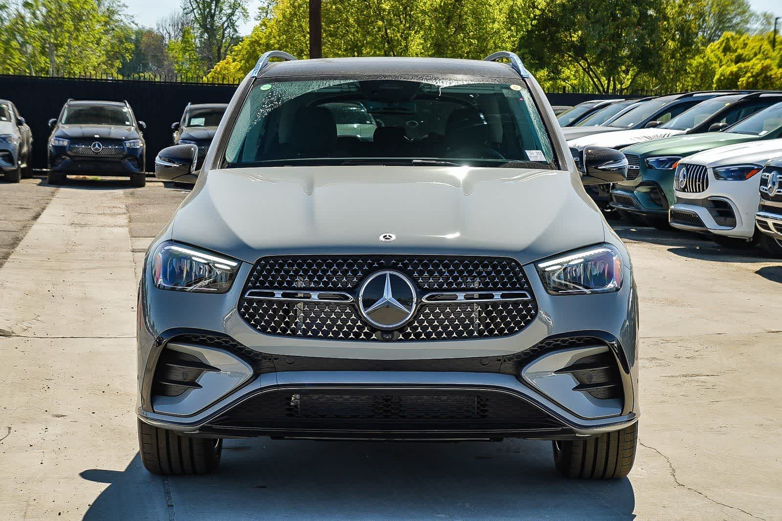 Thumbnail: 2026 Mercedes-Benz GLE - 2