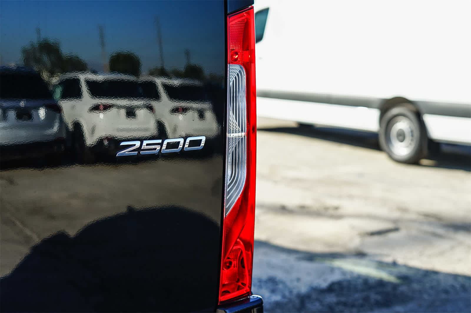 Thumbnail: 2026 Mercedes-Benz Sprinter - 11