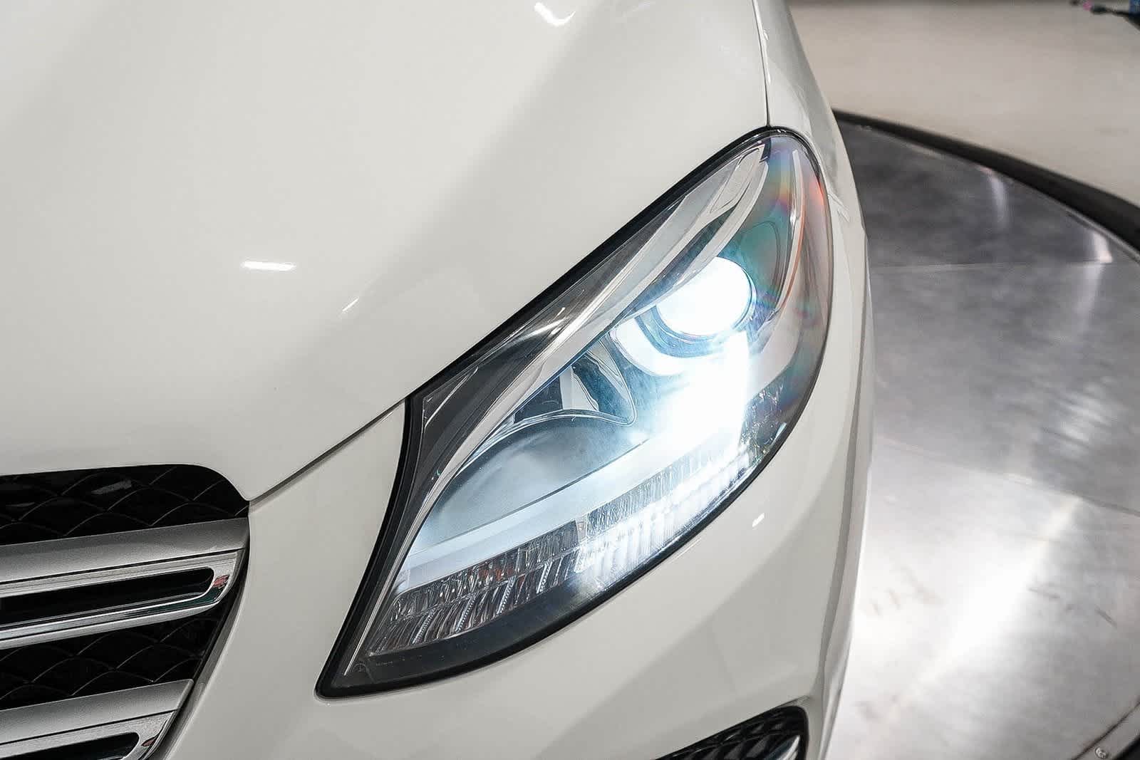 Thumbnail: 2018 Mercedes-Benz GLE - 8