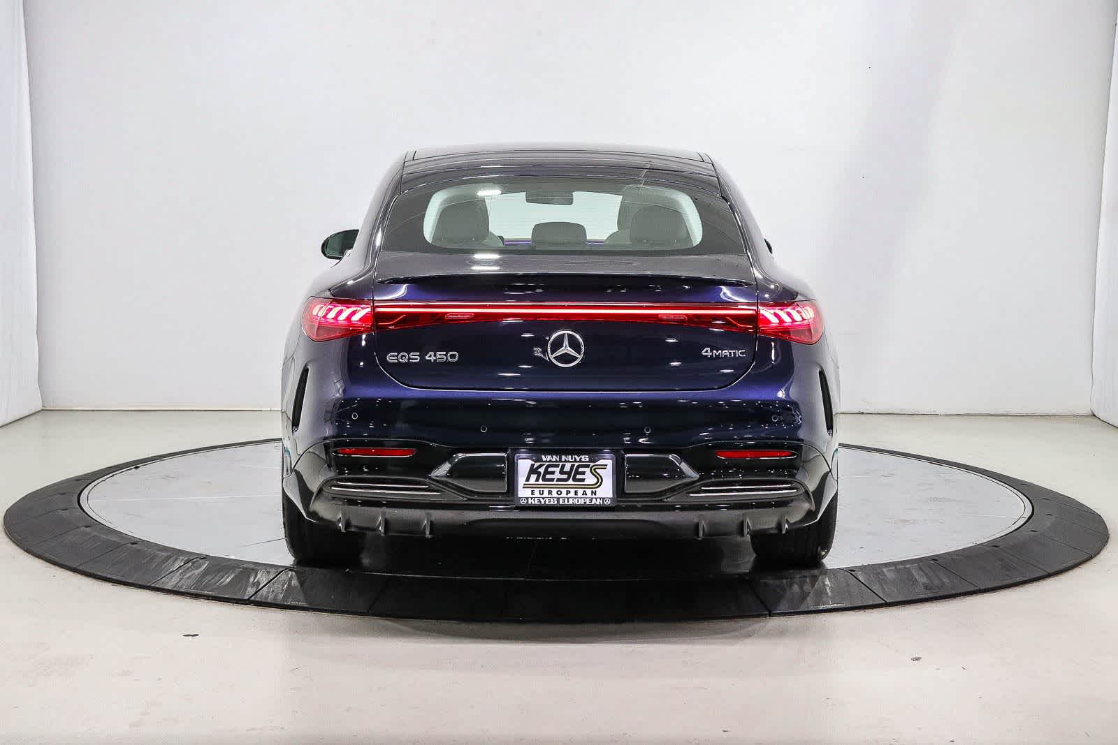Thumbnail: 2023 Mercedes-Benz EQS - 3