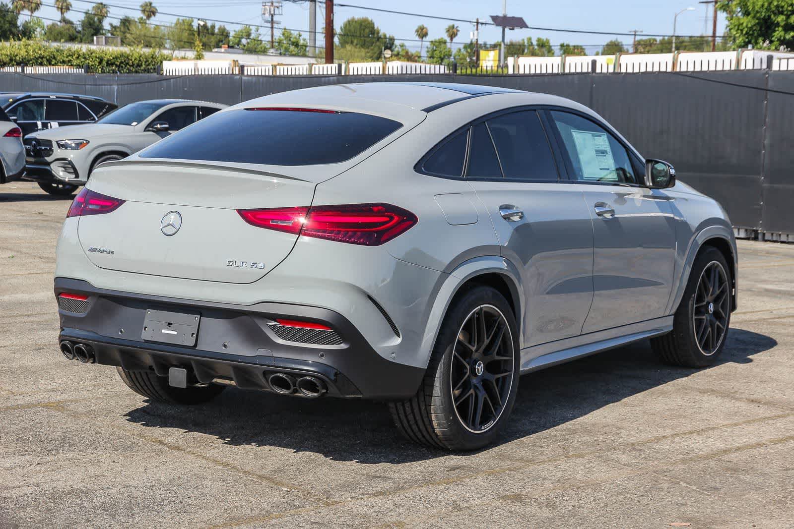 Thumbnail: 2026 Mercedes-Benz GLE - 4