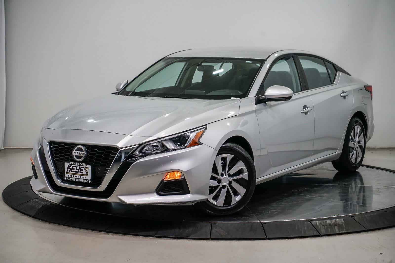 2019 Nissan Altima S -
                  Van Nuys, CA