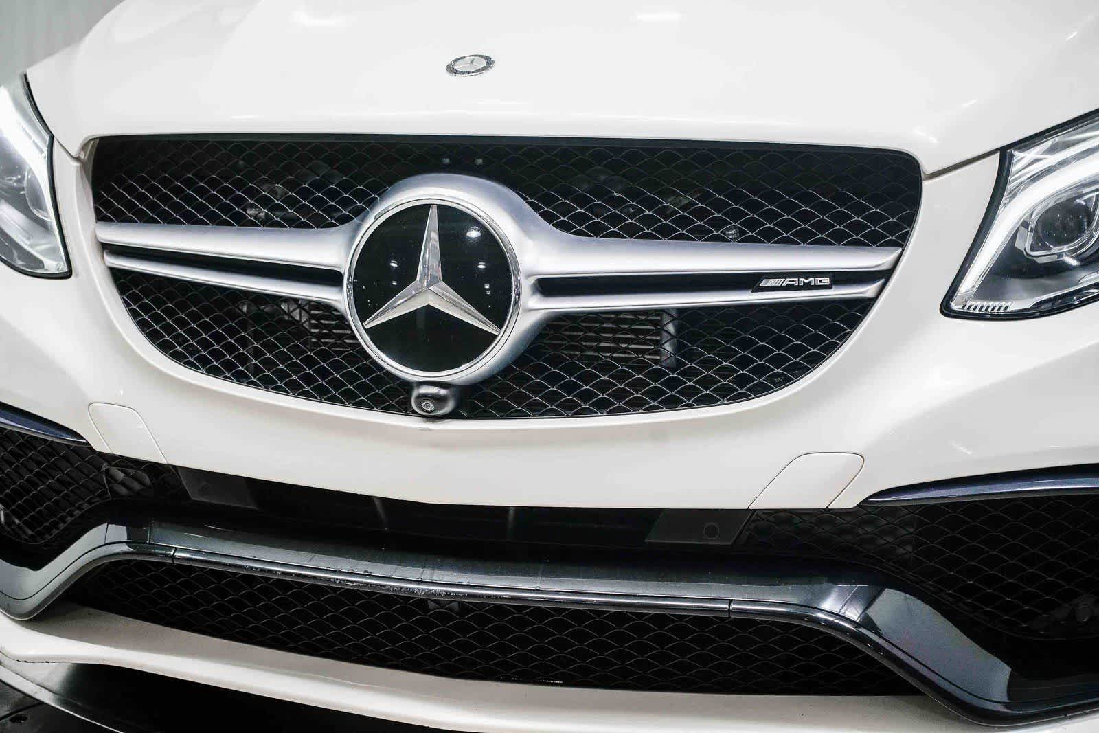 Thumbnail: 2017 Mercedes-Benz GL-Class - 8