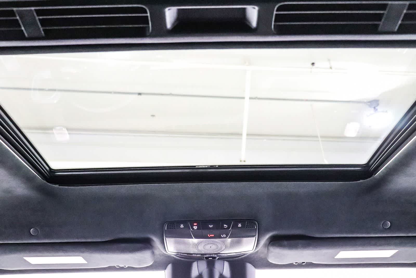 Thumbnail: 2026 Mercedes-Benz G-Class - 11