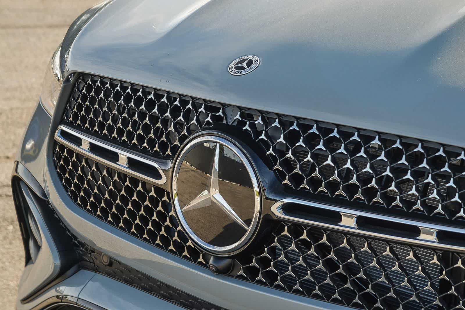 Thumbnail: 2026 Mercedes-Benz GLE - 9