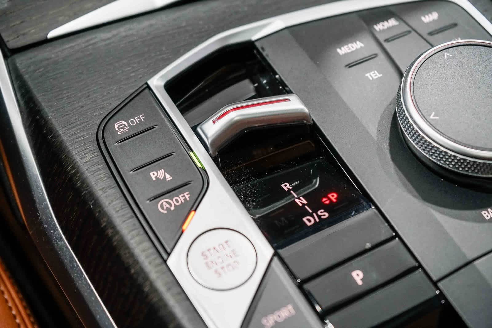 Thumbnail: 2023 BMW 3 Series - 21