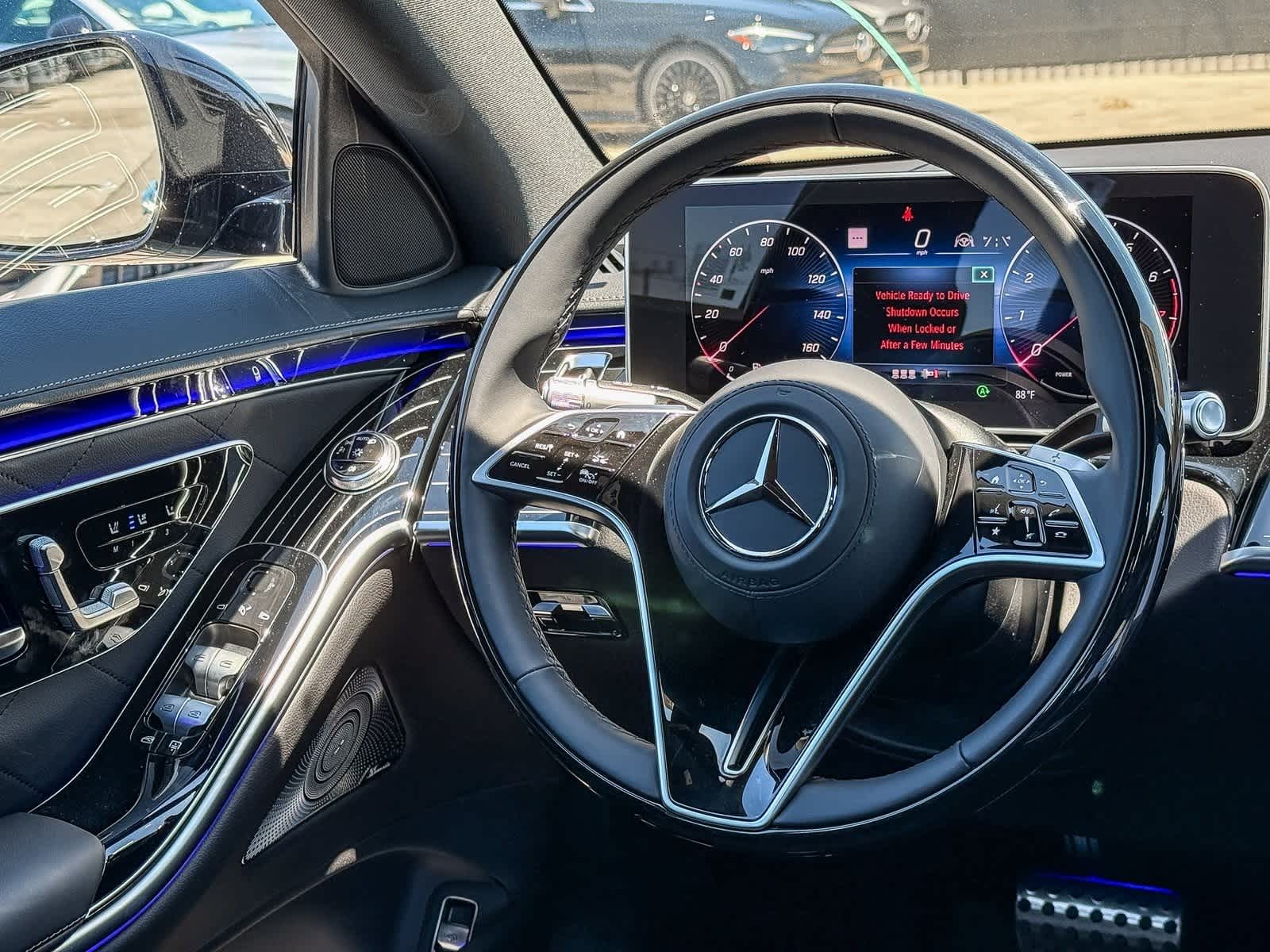 Thumbnail: 2025 Mercedes-Benz S-Class - 16