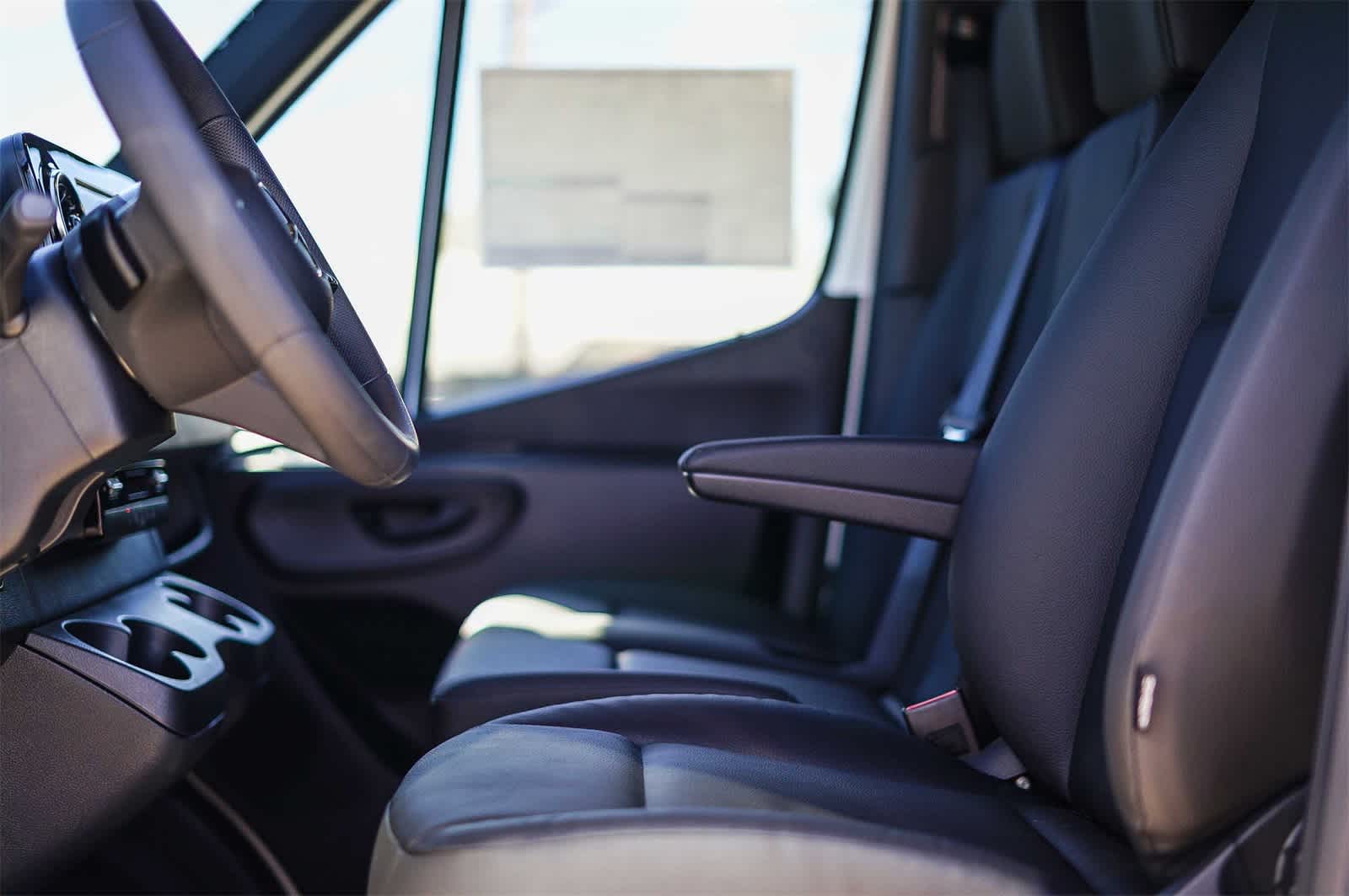 Thumbnail: 2026 Mercedes-Benz Sprinter - 20