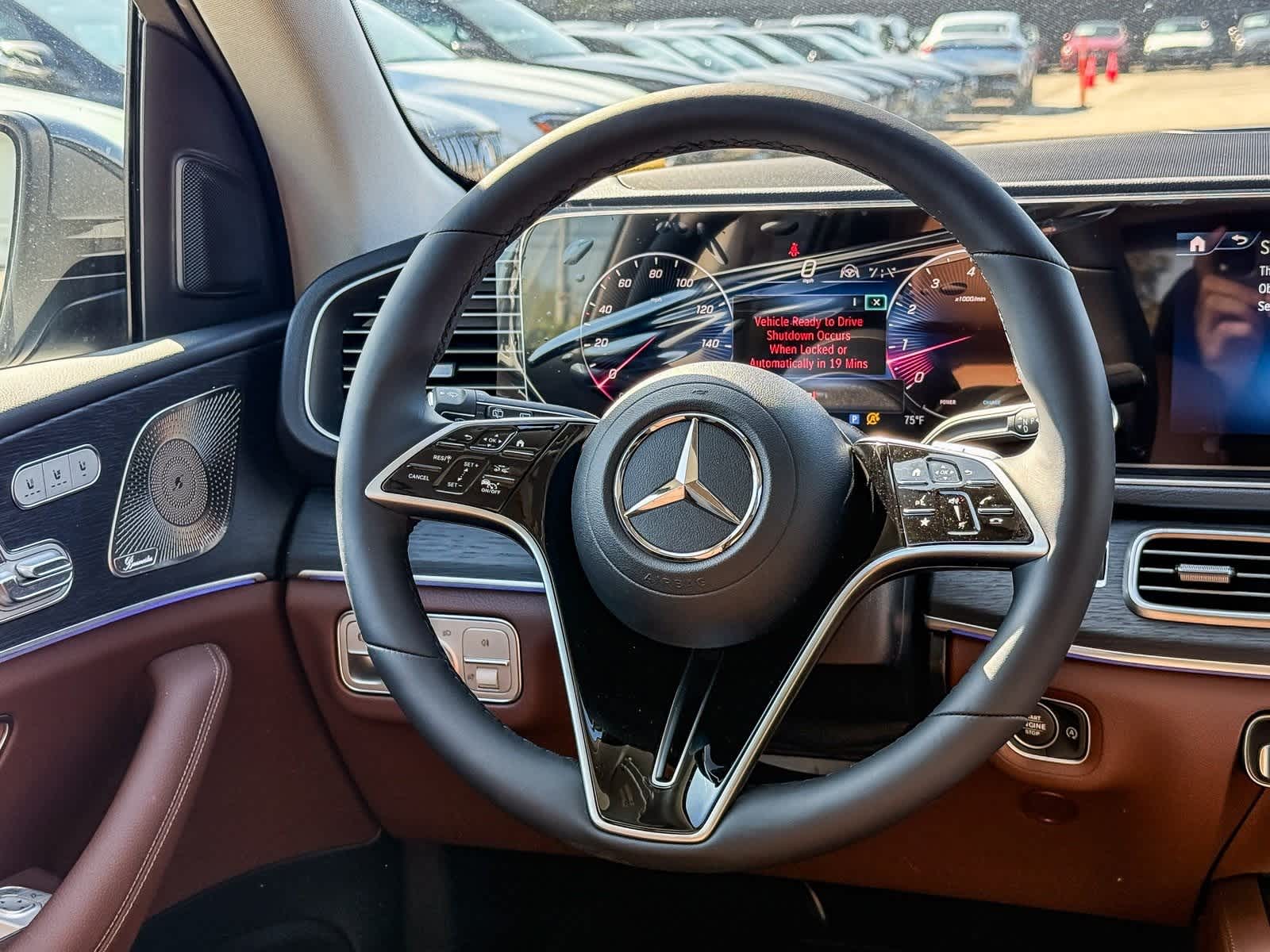 Thumbnail: 2026 Mercedes-Benz GLE - 16